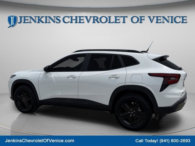 2025 Chevrolet Trax Activ - Photo 8