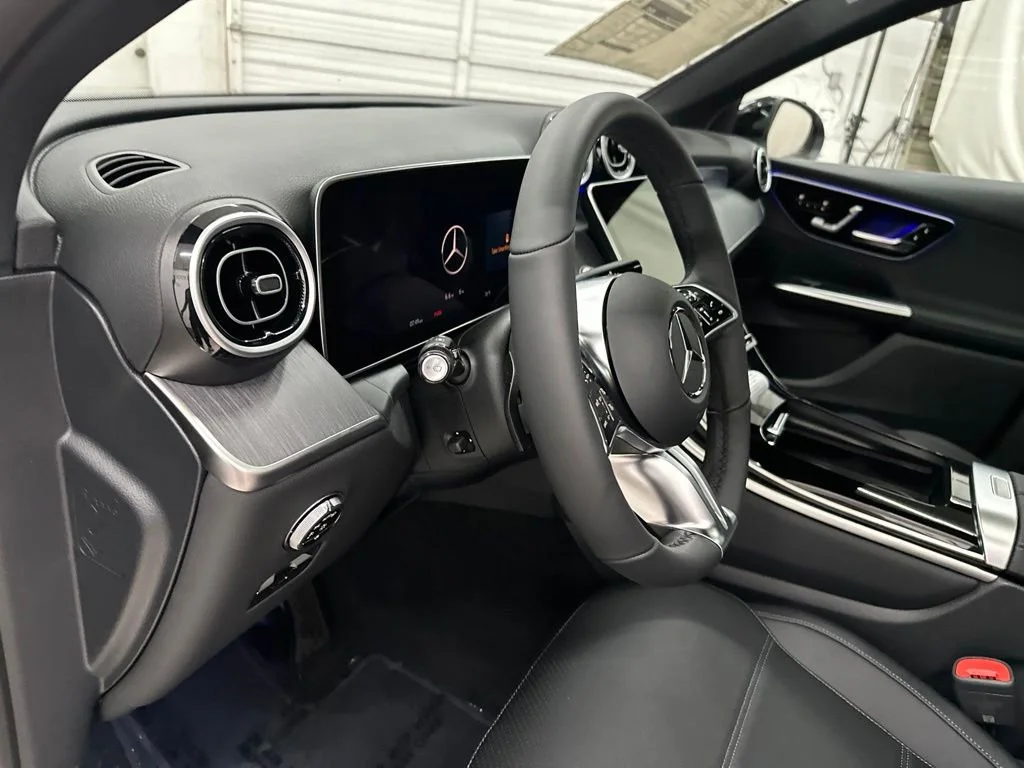 New 2026 Black Mercedes-Benz GLC 300 image 13