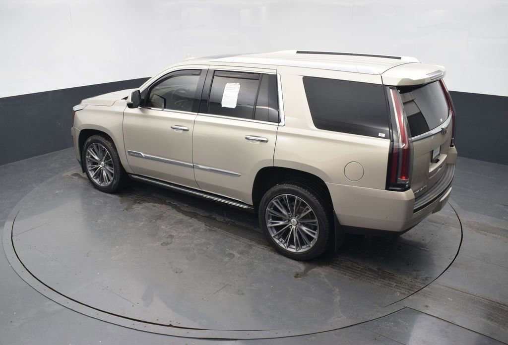 2017 CADILLAC ESCALADE - Image 44