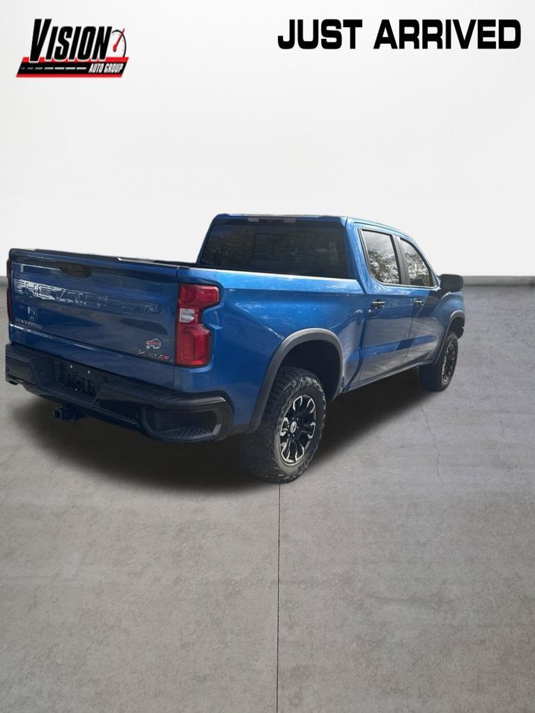 Used 2022  Chevrolet ZR2 image 6