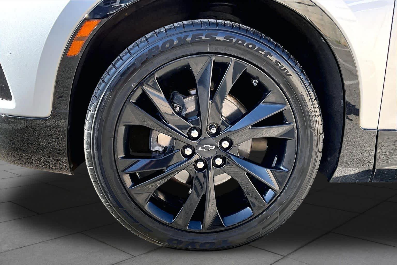 Used 2020 Silver Ice Metallic Chevrolet RS image 12