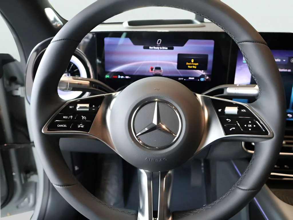 New 2027 MANUFAKTUR Alpine Grey Mercedes-Benz CLA 350 image 30