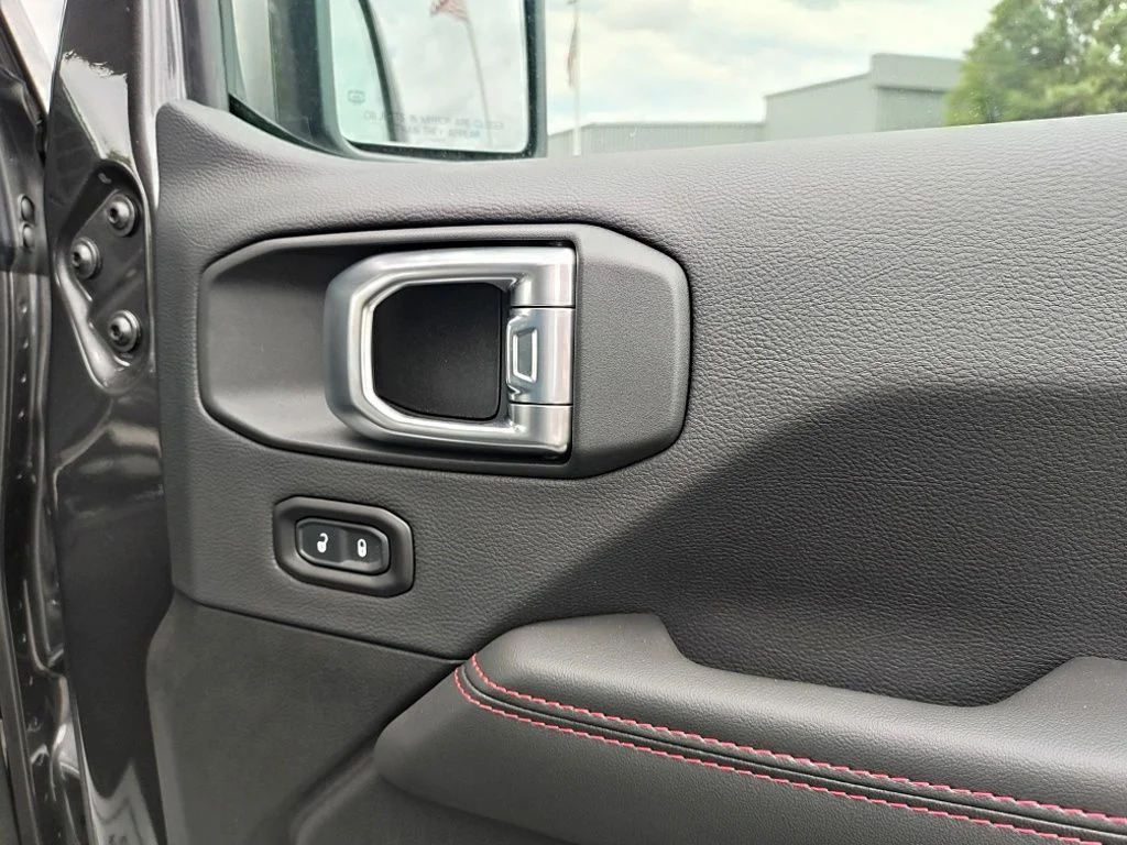 New 2026 Gray Jeep Rubicon X image 39