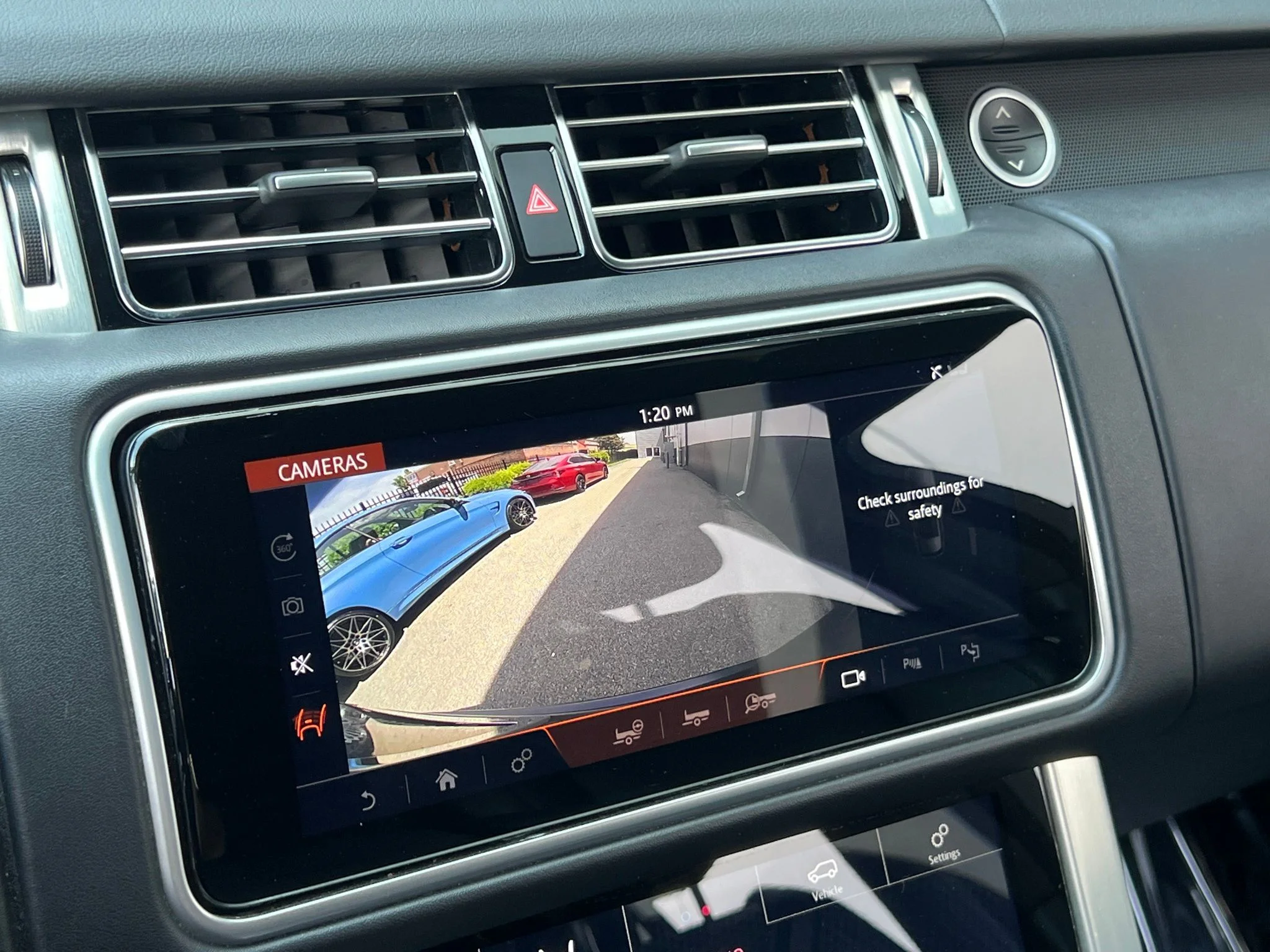 Used 2019  Land Rover 5.0L V8 Supercharged image 29