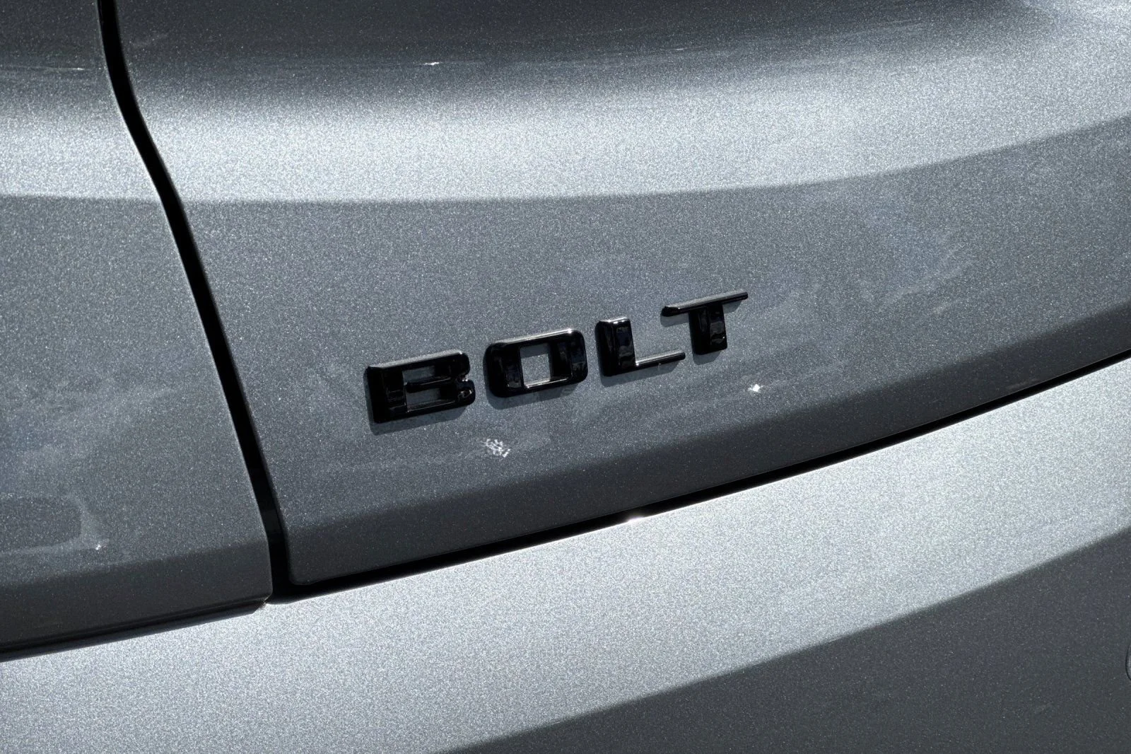 New 2027 Sterling Grey Metallic Chevrolet LT image 24