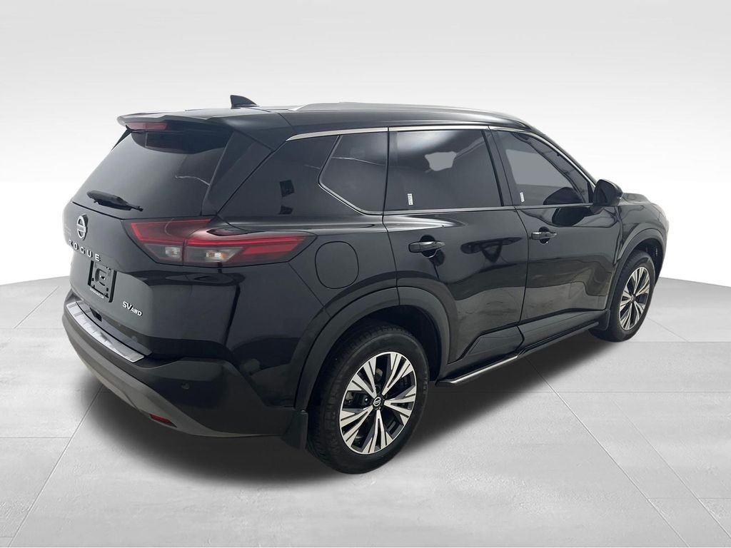 Used 2021 Black Nissan SV image 5