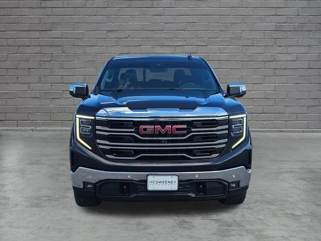 Used 2023 TITANIUM RUSH METALLIC GMC SLT image 8