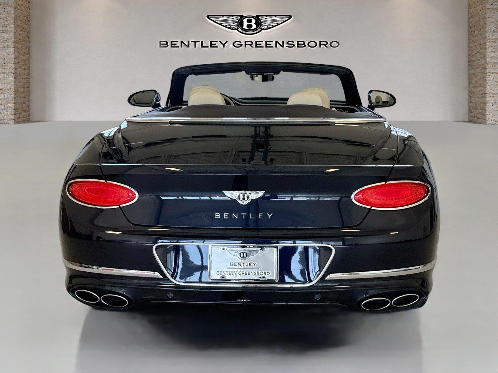 Used 2024 Dark Sapphire Metallic Bentley GT V8 image 11