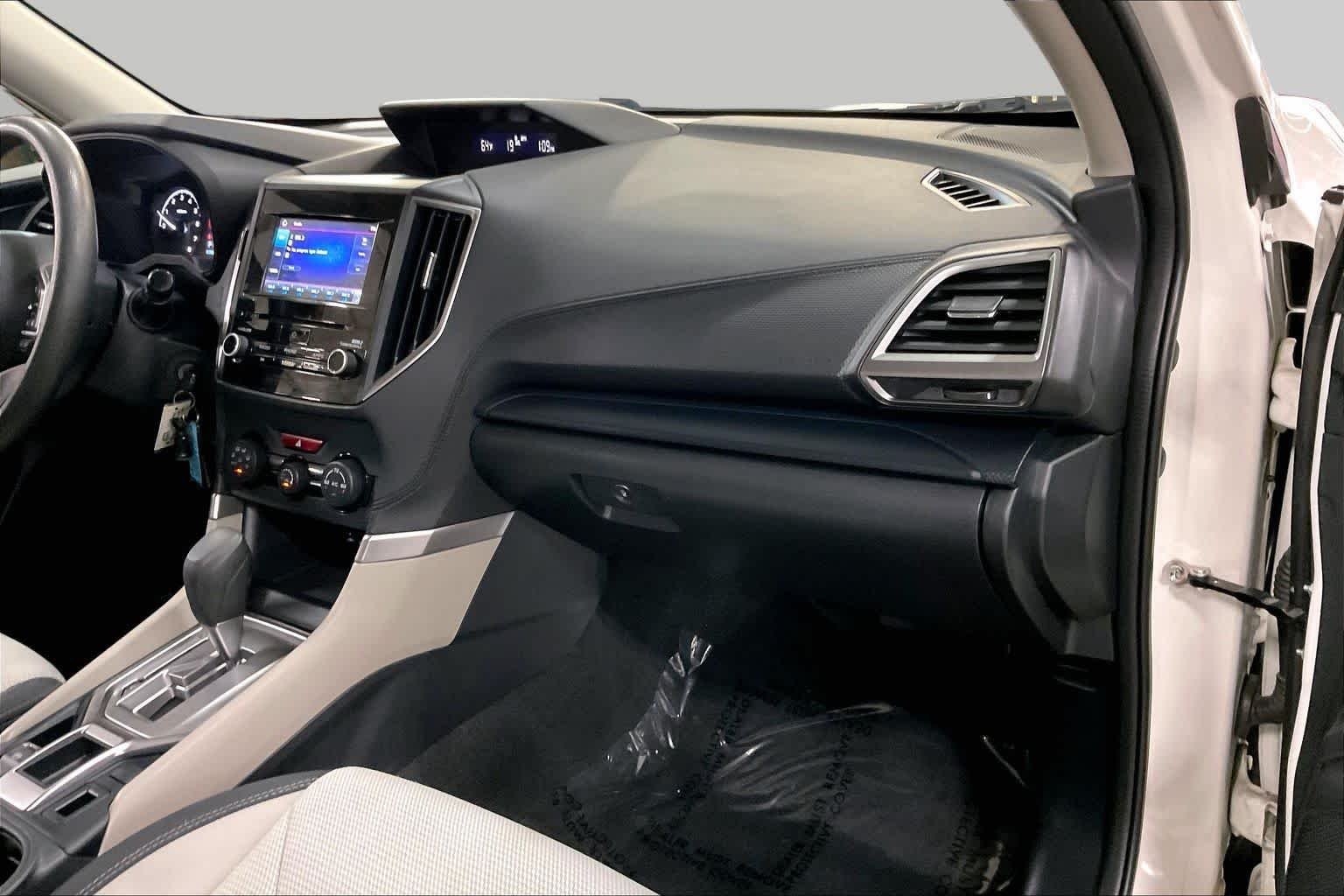 Used 2020 Crystal White Pearl Subaru  image 18