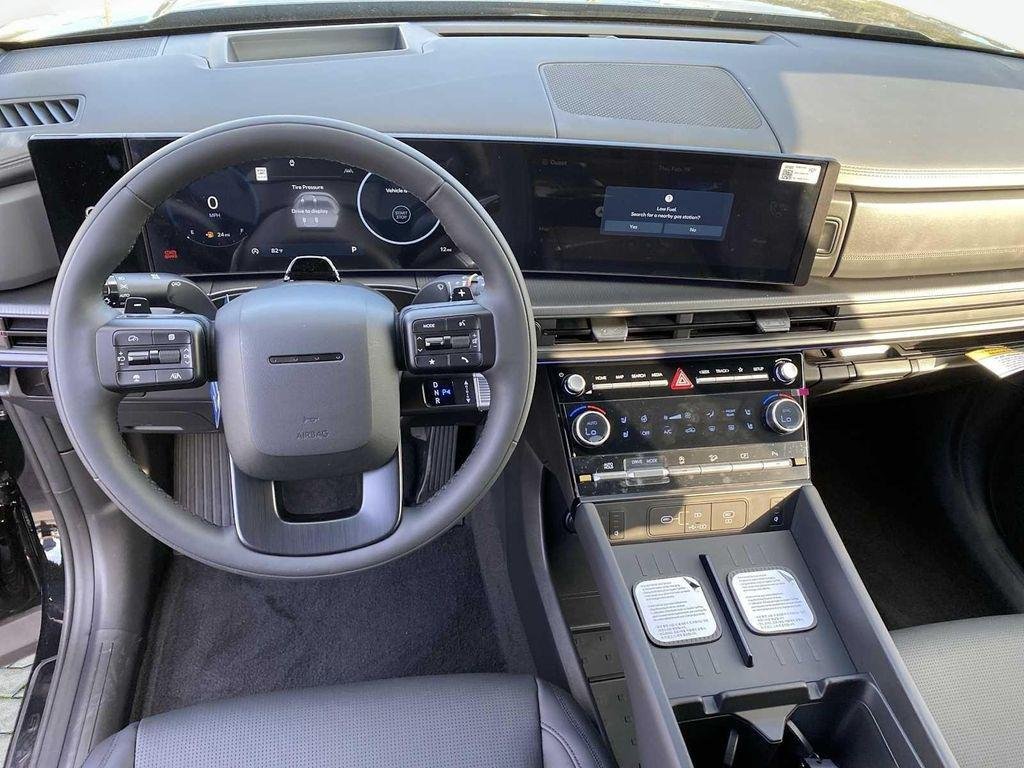 New 2026 Black Hyundai Calligraphy FWD image 13