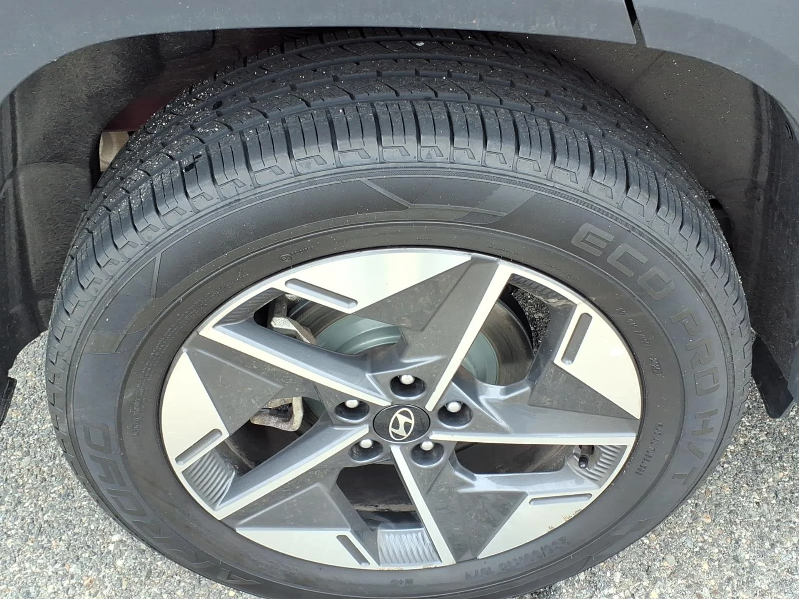 Used 2025 Red Hyundai SEL image 12