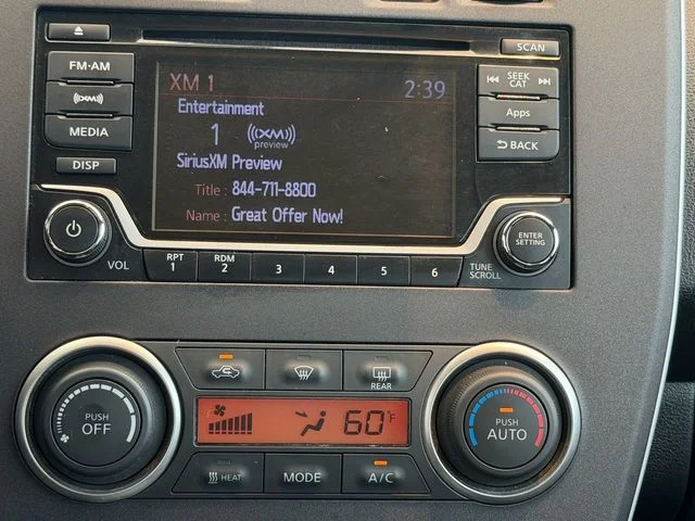 Used 2016 Brilliant Silver Nissan S image 16
