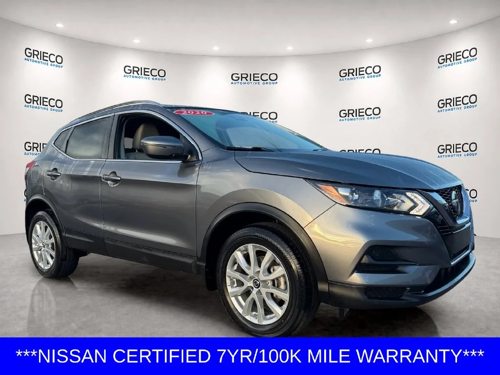Used 2020 Gray Nissan SV image 1