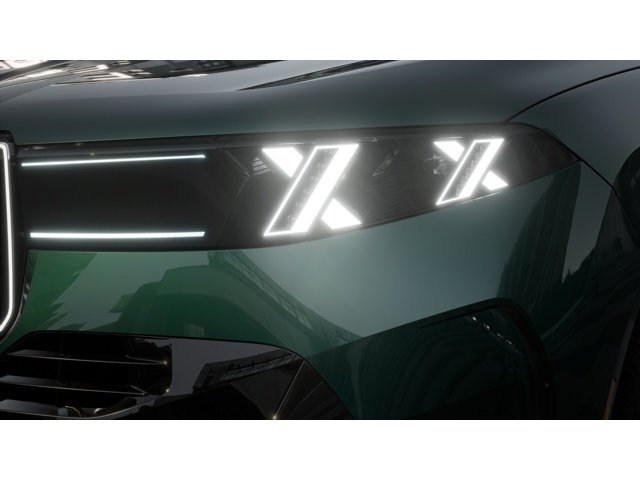 New 2027 Vancouver Green Metallic BMW  image 6
