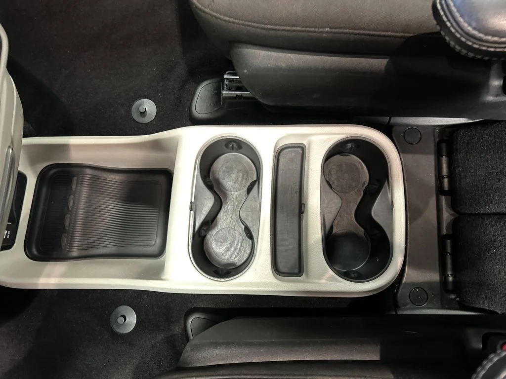 Used 2023 White Chrysler LX image 25