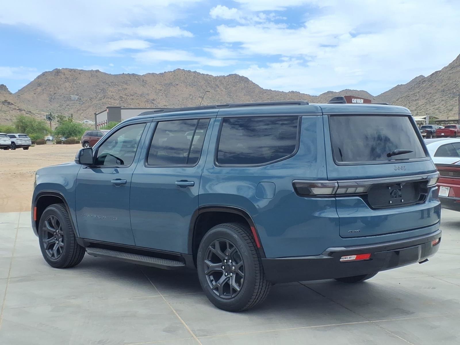 New 2026 Steel Blue Exterior Paint Jeep Limited Altitude image 4