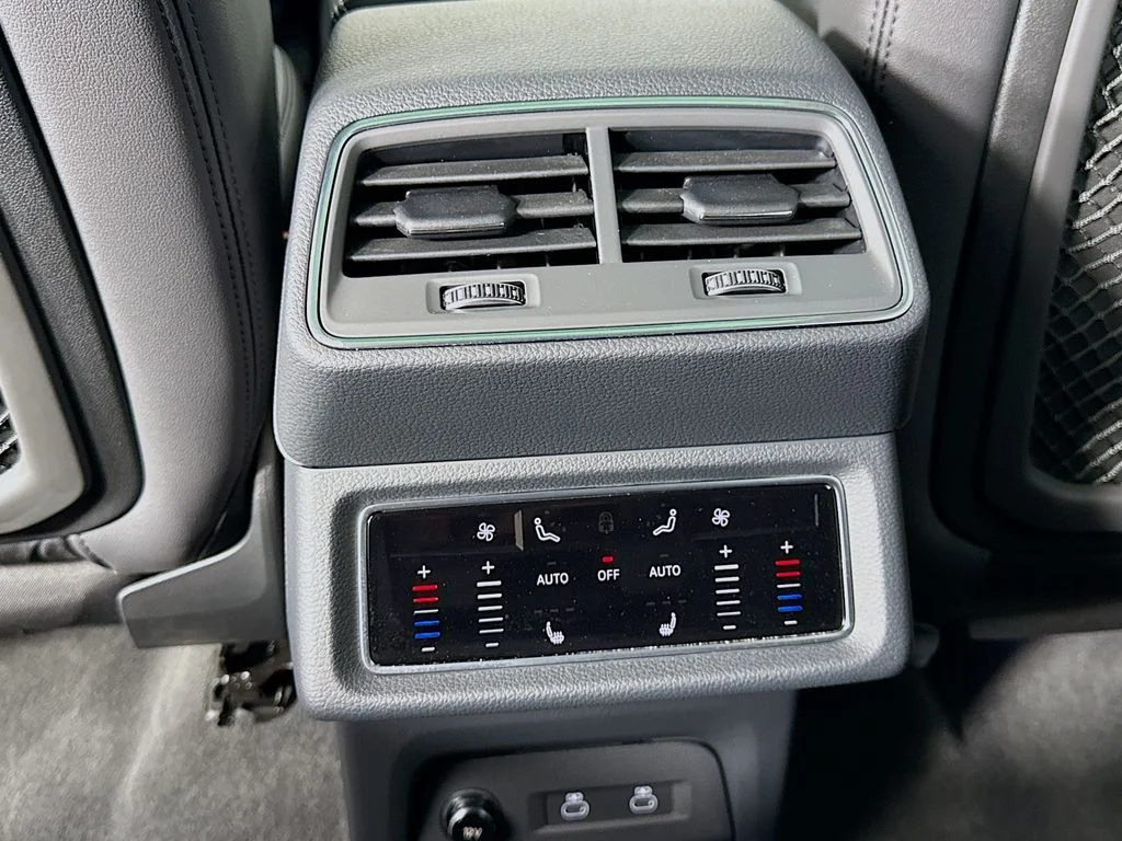 Used 2024 Gray Audi Premium Plus image 25