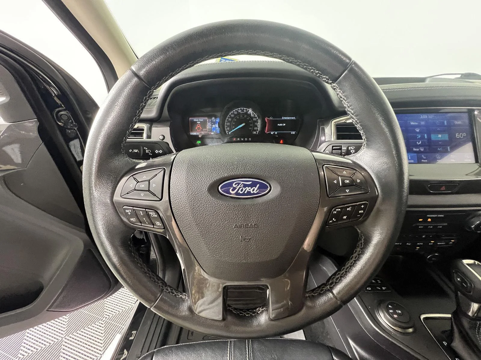 Used 2020 Shadow Black Ford LARIAT image 13