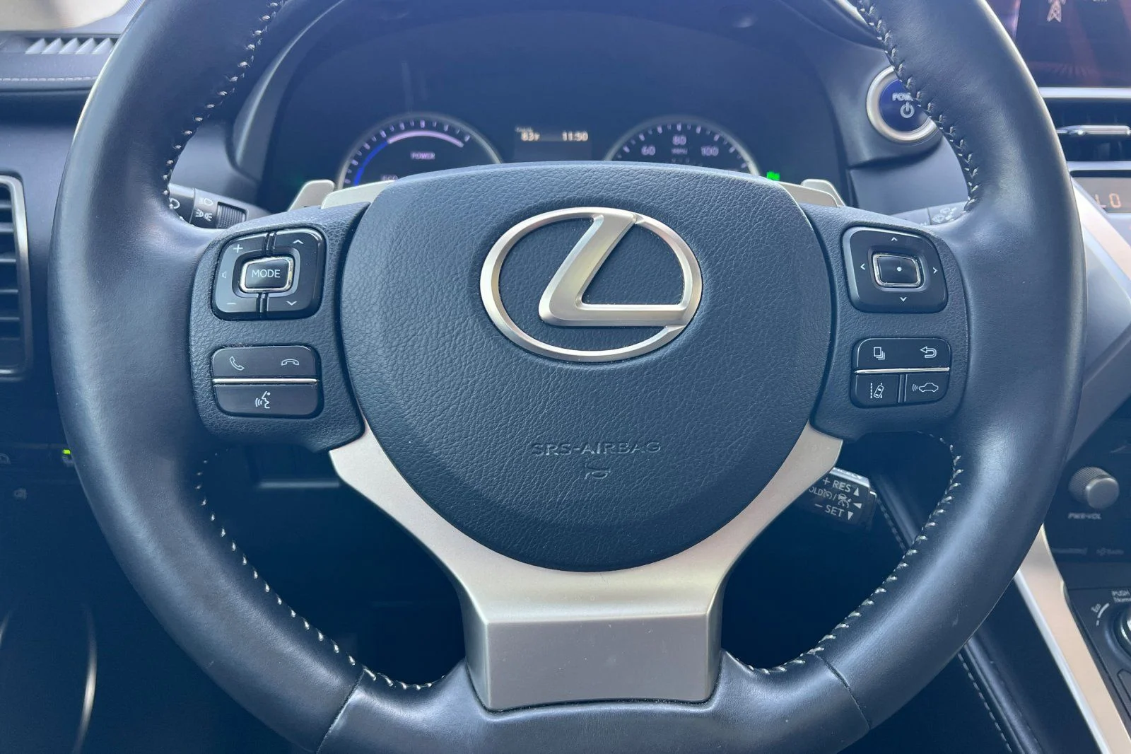 Used 2019 Silver Lexus 300h image 24