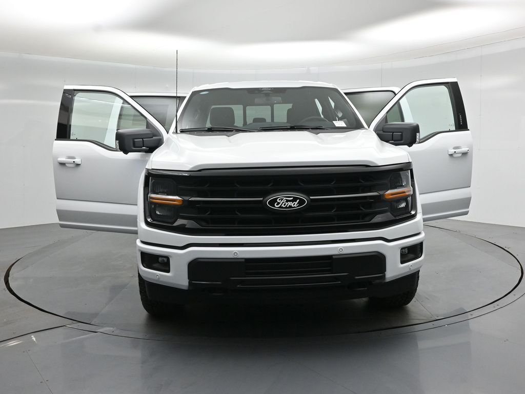 New 2026 Oxford White Ford XLT image 29