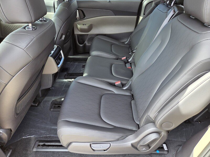 2026 Kia Carnival SX - Photo 8