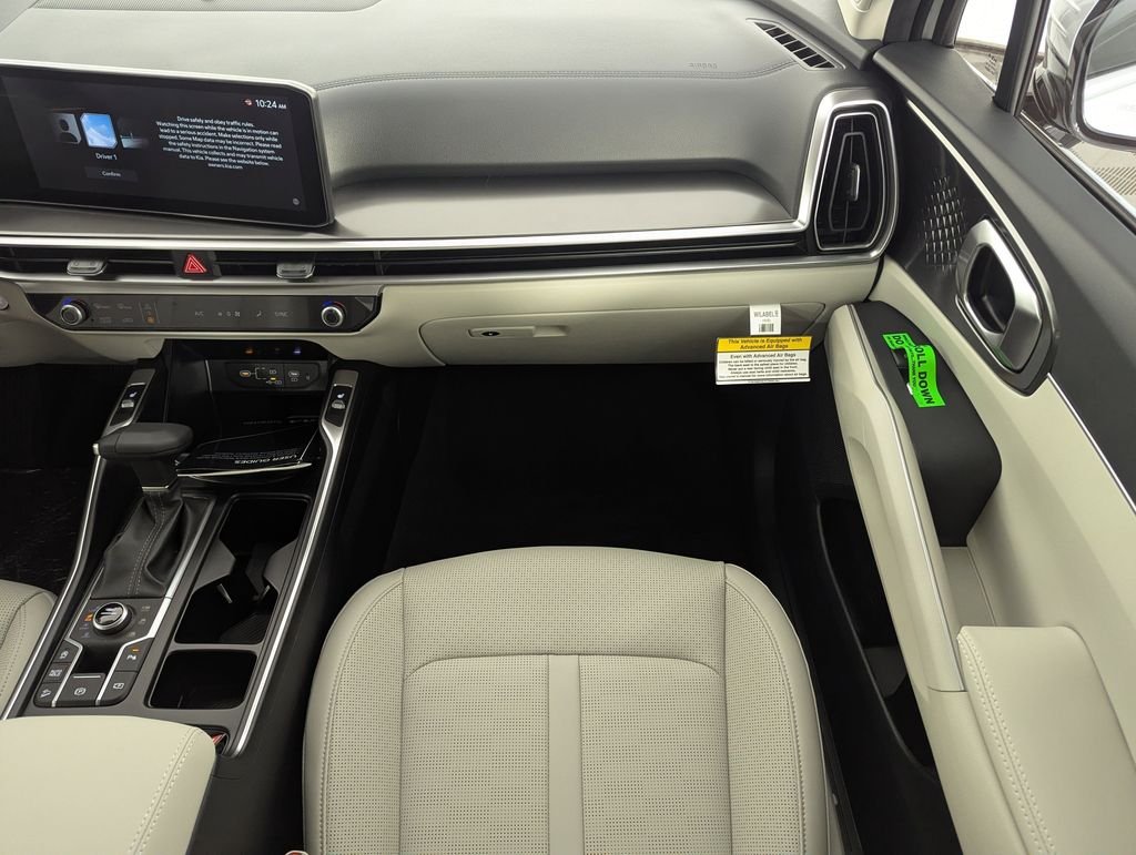 New 2026 Glacial White Pearl Kia EX image 16