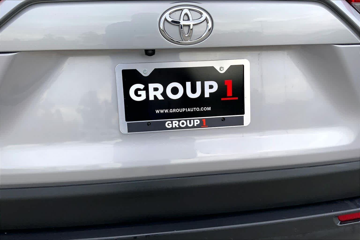 Used 2024 Silver Sky Metallic Toyota XLE image 10