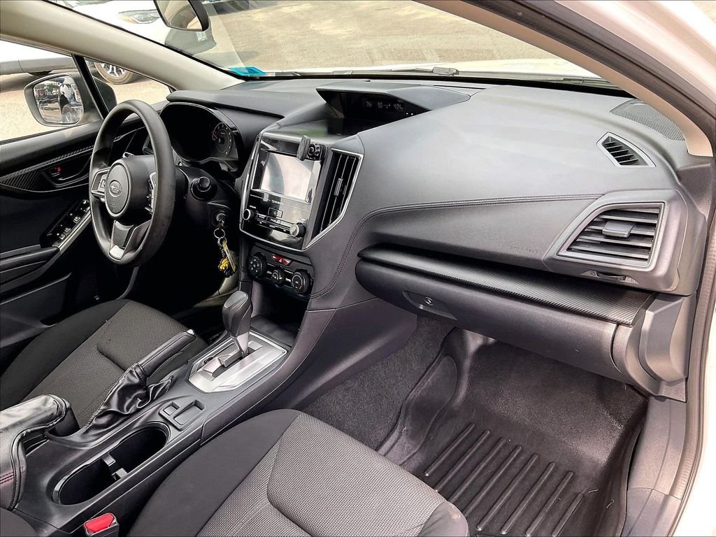 Used 2019 White Subaru 2.0i image 14
