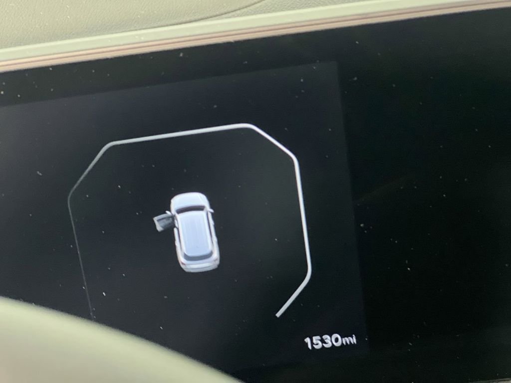 New 2026 Glacial White Pearl Kia SX image 20