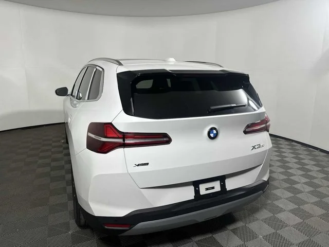 Used 2026 Alpine White BMW 30 xDrive image 3