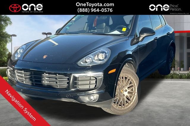 2017 Porsche Cayenne Platinum Edition