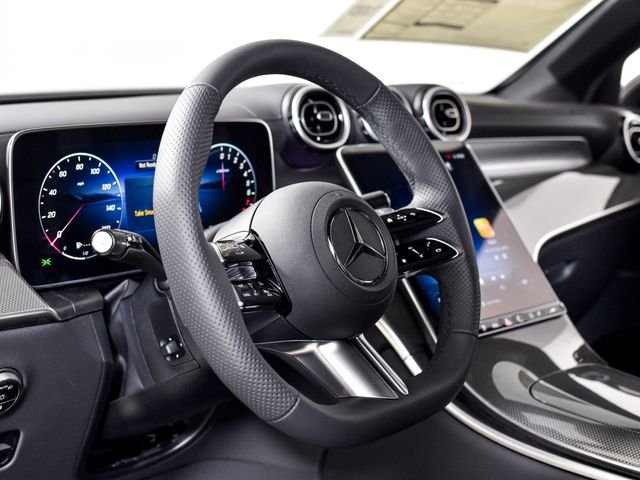 New 2027 Black Mercedes-Benz GLC 350e image 19