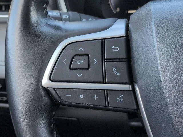 Used 2023 Gray Toyota Platinum image 25