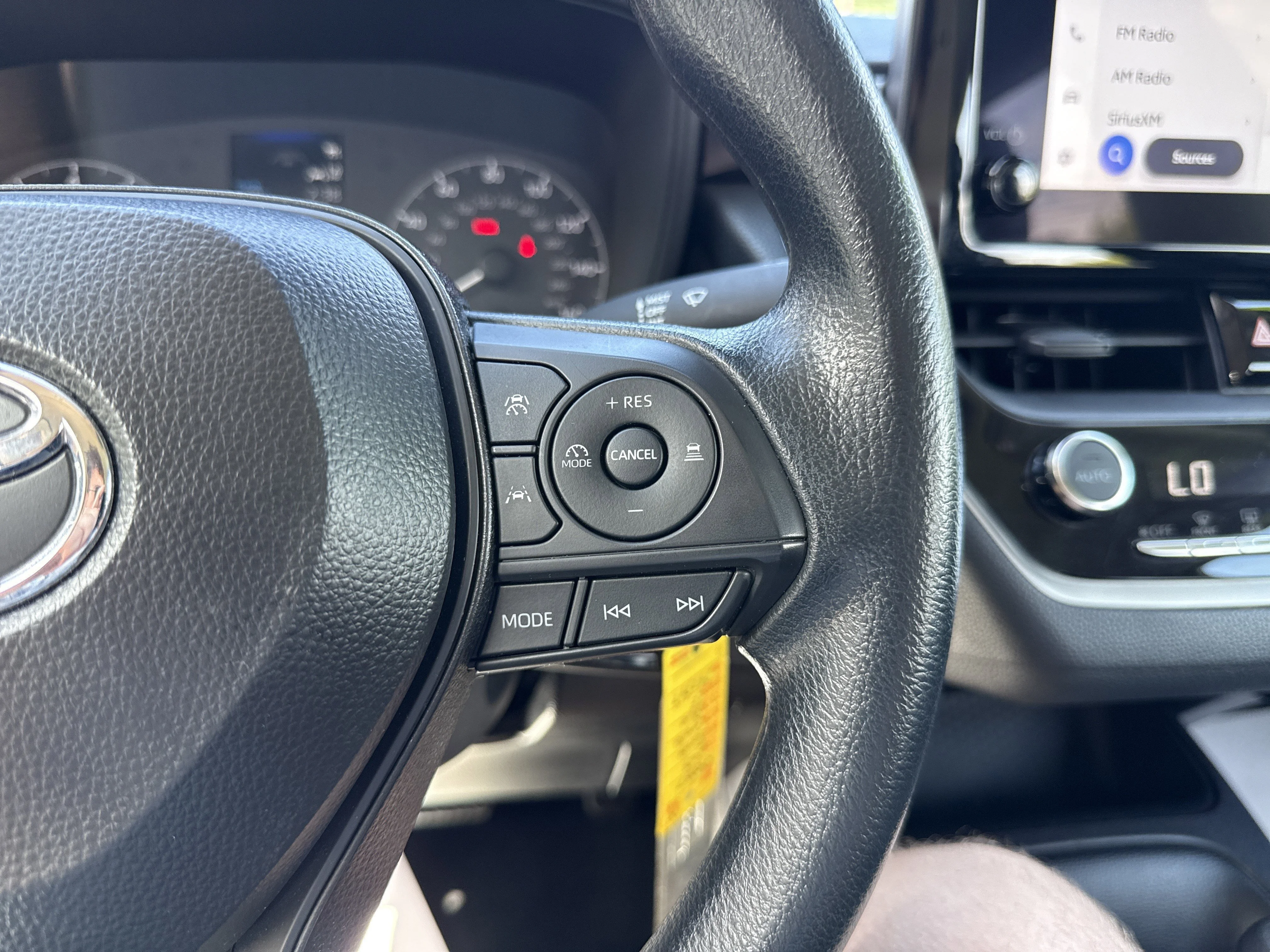 Used 2025 Blueprint Toyota LE image 19