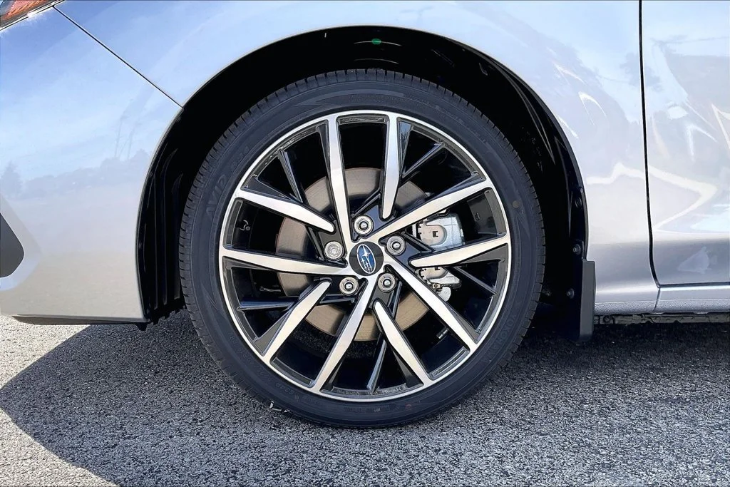 New 2026 ICE SILVER METALLIC Subaru Sport image 15