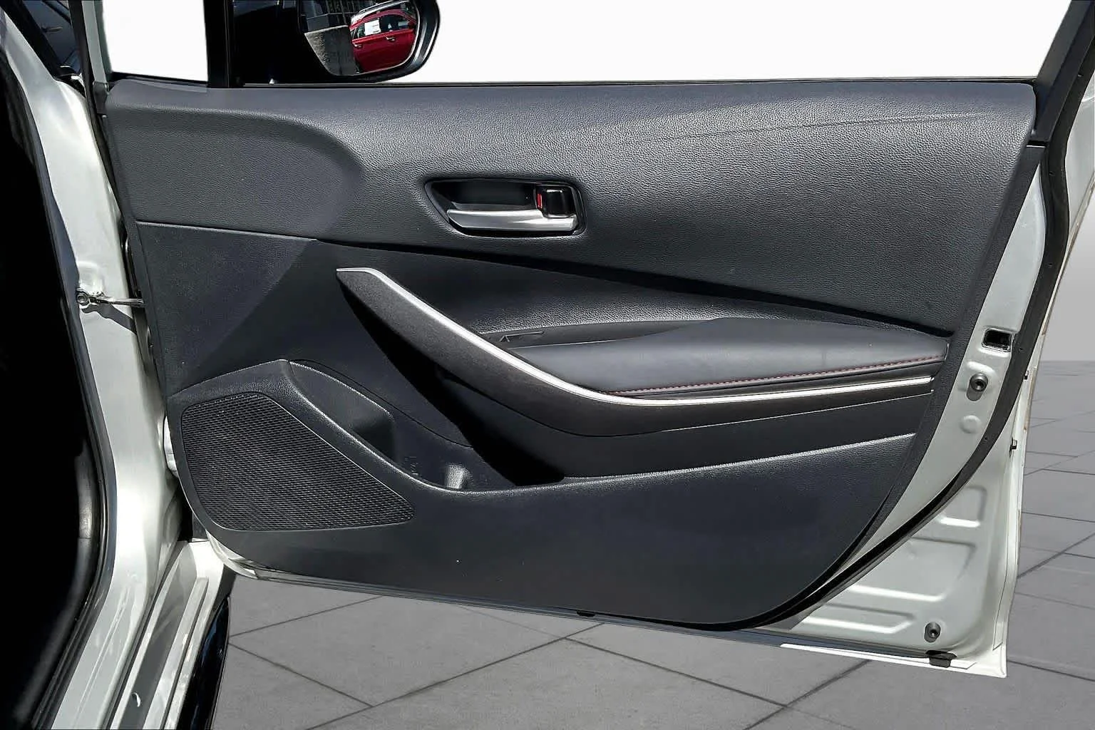 Used 2025 Classic Silver Metallic Toyota SE image 22