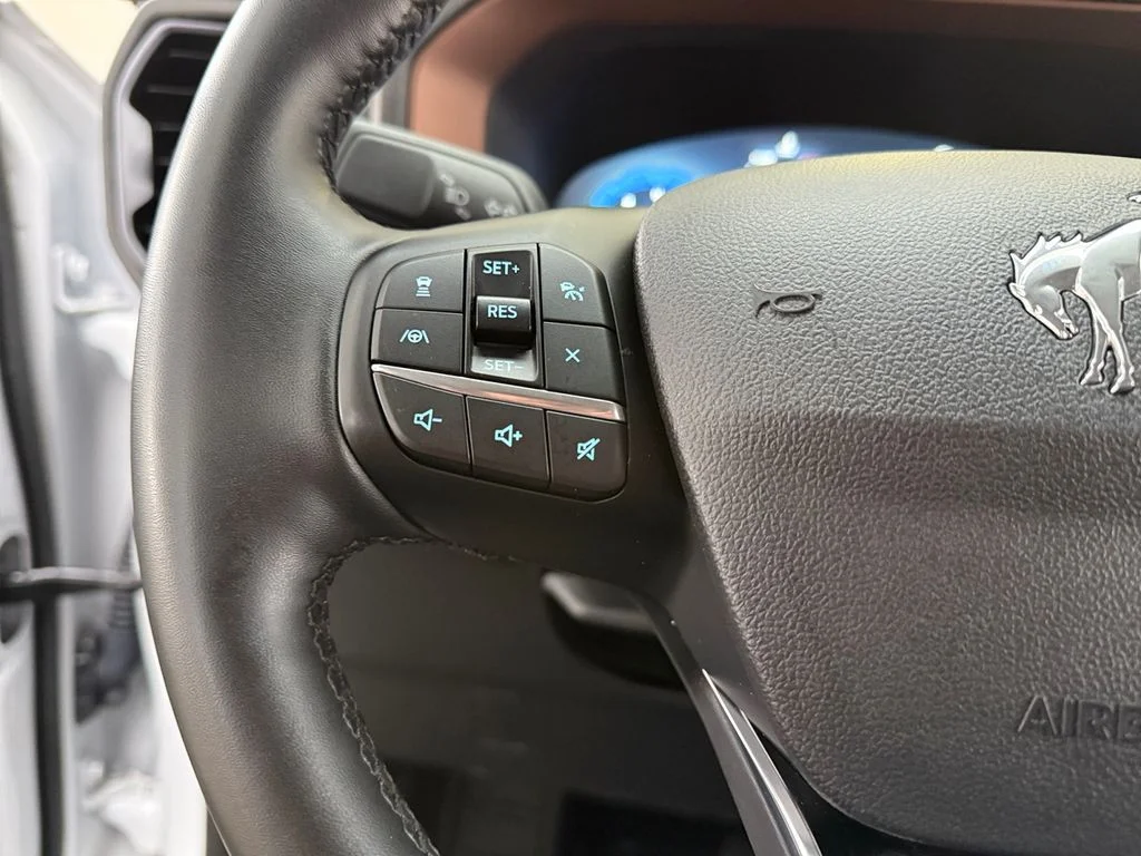 Used 2025 White Ford Outer Banks image 24