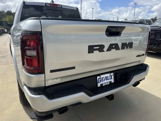 New 2027 Silver Zynith Exterior Paint RAM Big Horn/Lone Star image 17