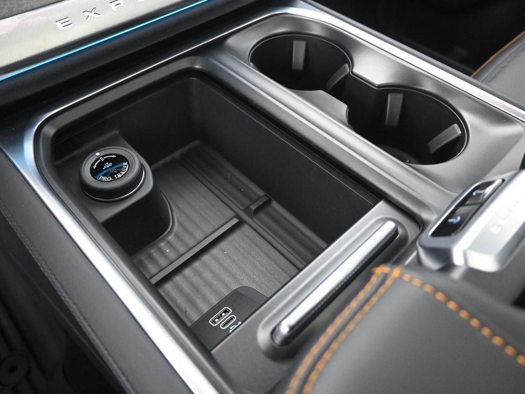 New 2026 Glacier Gray Metallic Tri-Coat Ford Tremor image 18