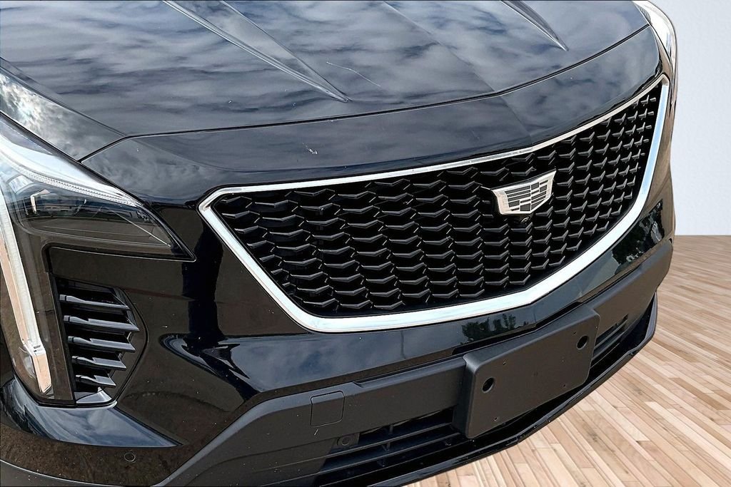 Used 2022 Black Cadillac Sport image 27