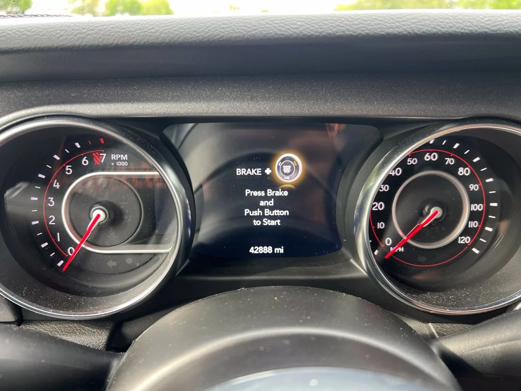 Certified Used 2022 White Jeep Mojave image 37