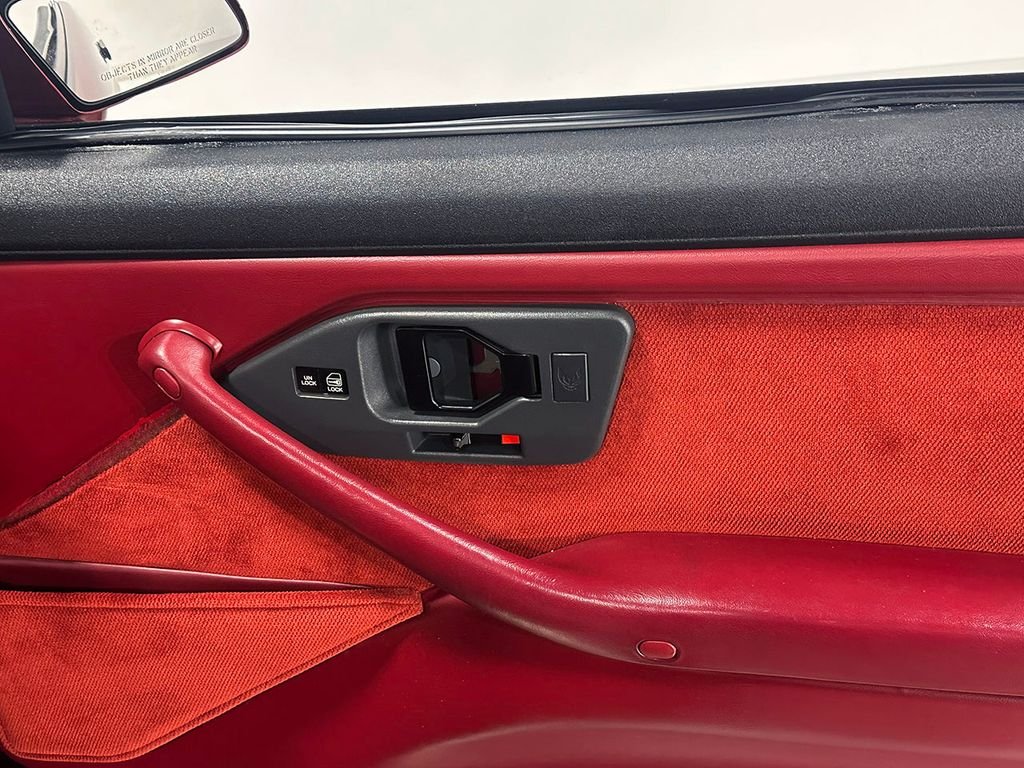 Used 1987 Red Pontiac  image 47