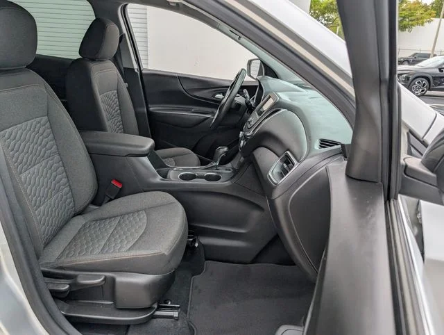 Used 2019 Silver Chevrolet LT image 21