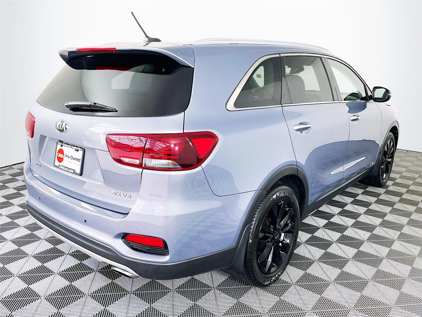 Used 2020 Everlasting Silver Kia EX V6 image 9
