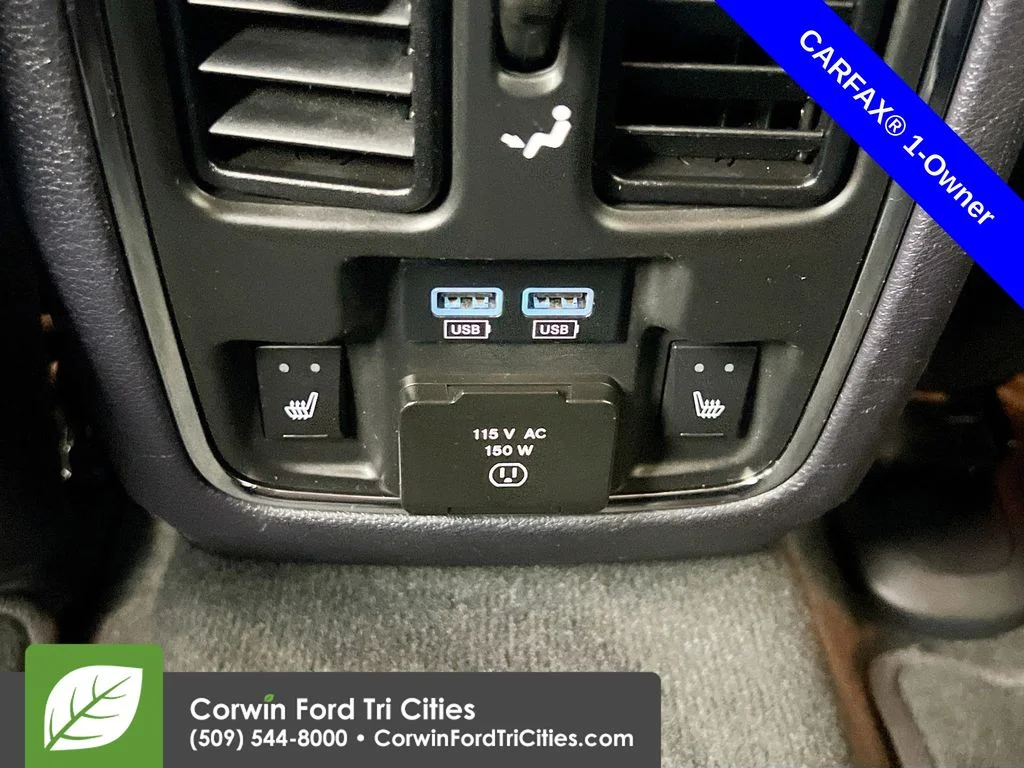 Used 2015 Bright White Clearcoat Jeep Overland image 29