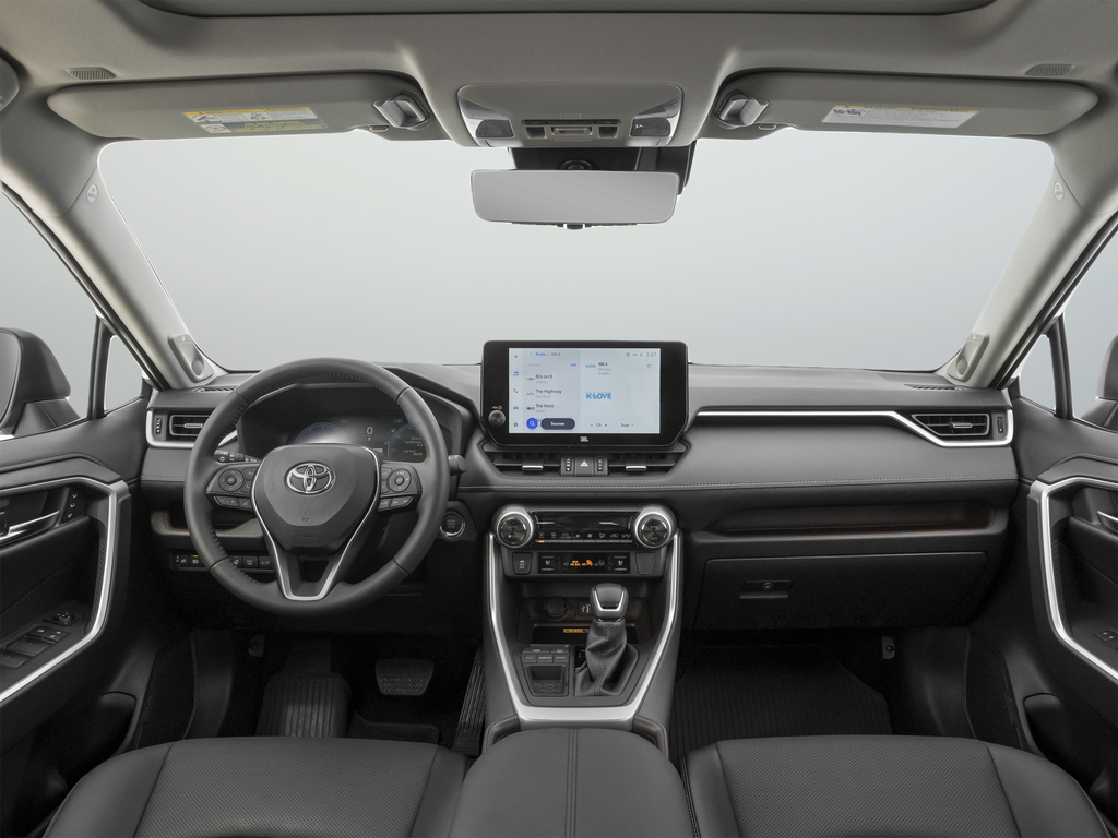 Used 2023 Silver Toyota LE image 19