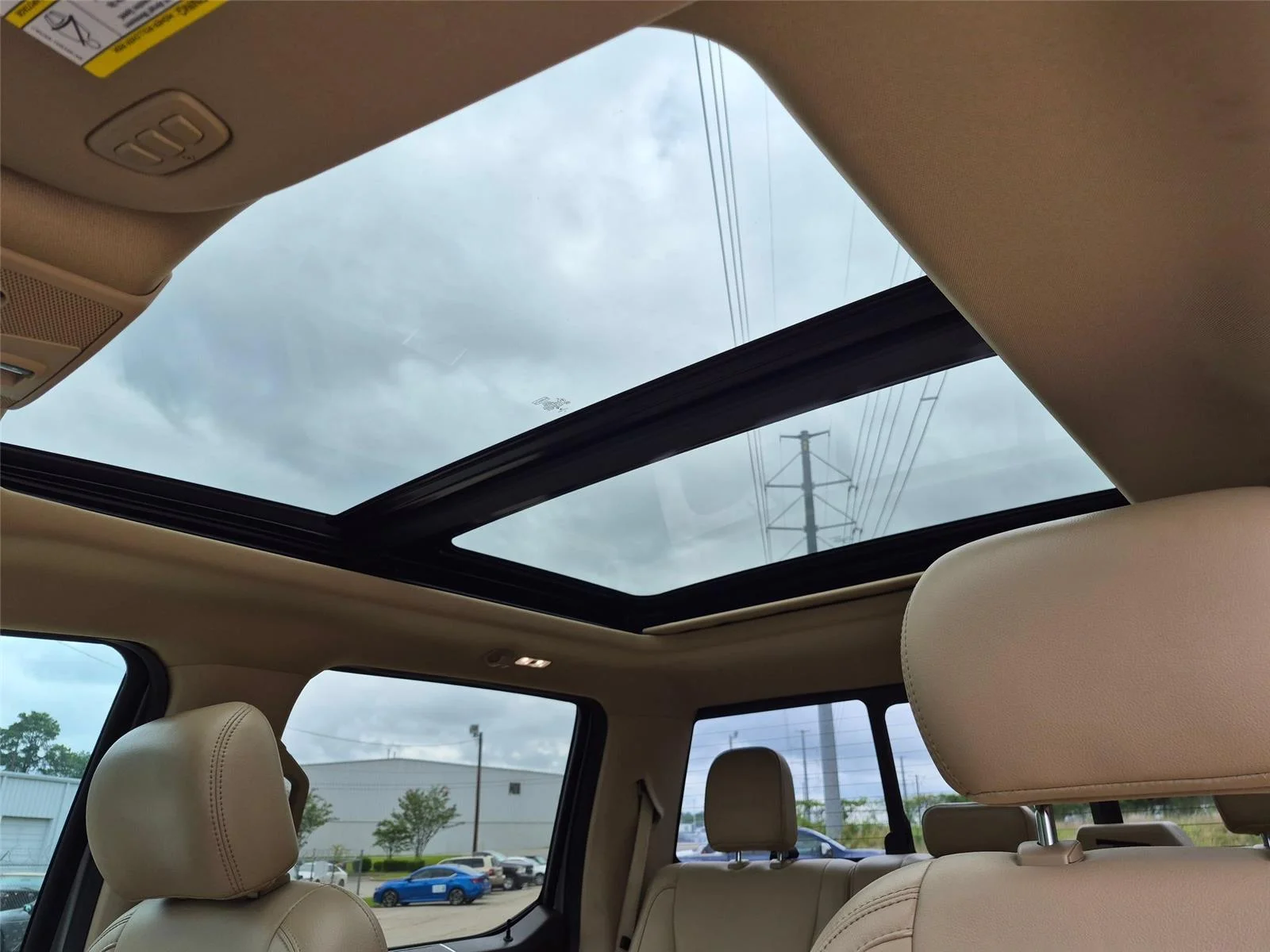 Used 2019 Ingot Silver Metallic Ford LARIAT image 24