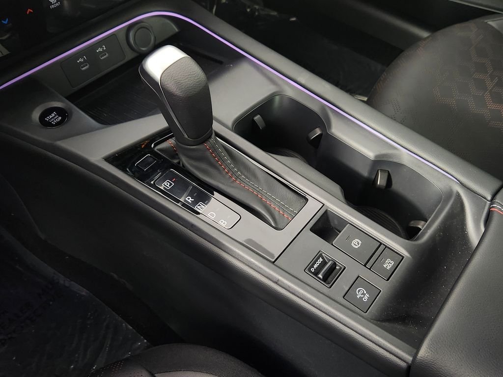 New 2026 Energetic Ember / Super Black Two-tone Nissan SR image 22