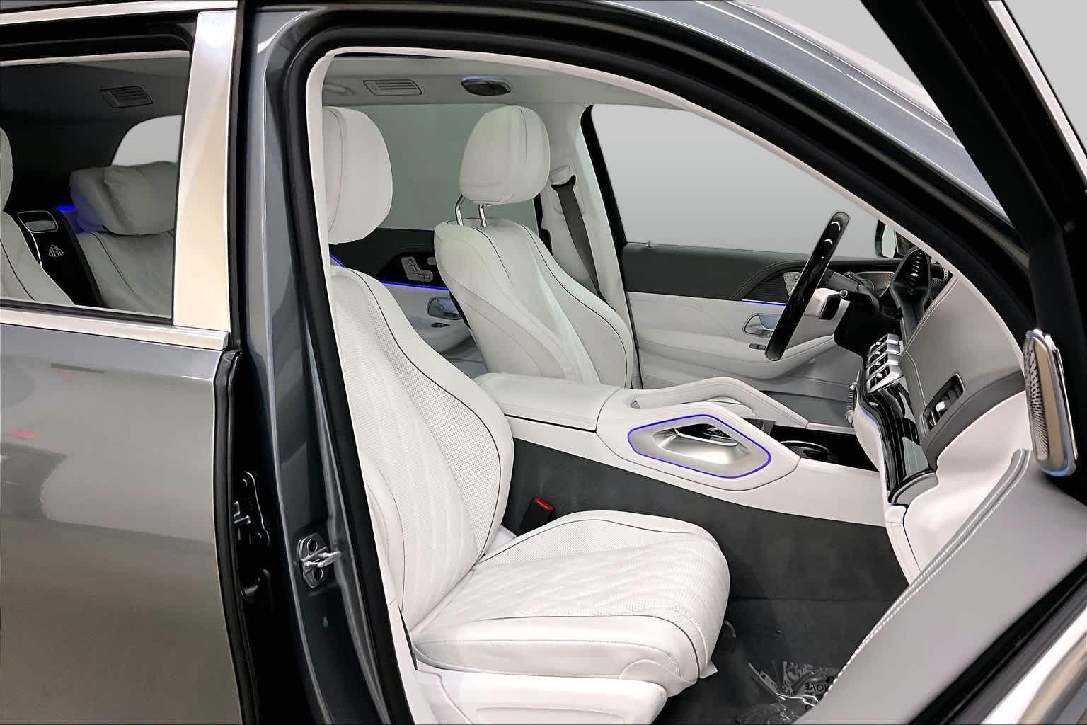 Certified Used 2026 Selenite Grey Metallic Mercedes-Benz Maybach GLS 600 image 9