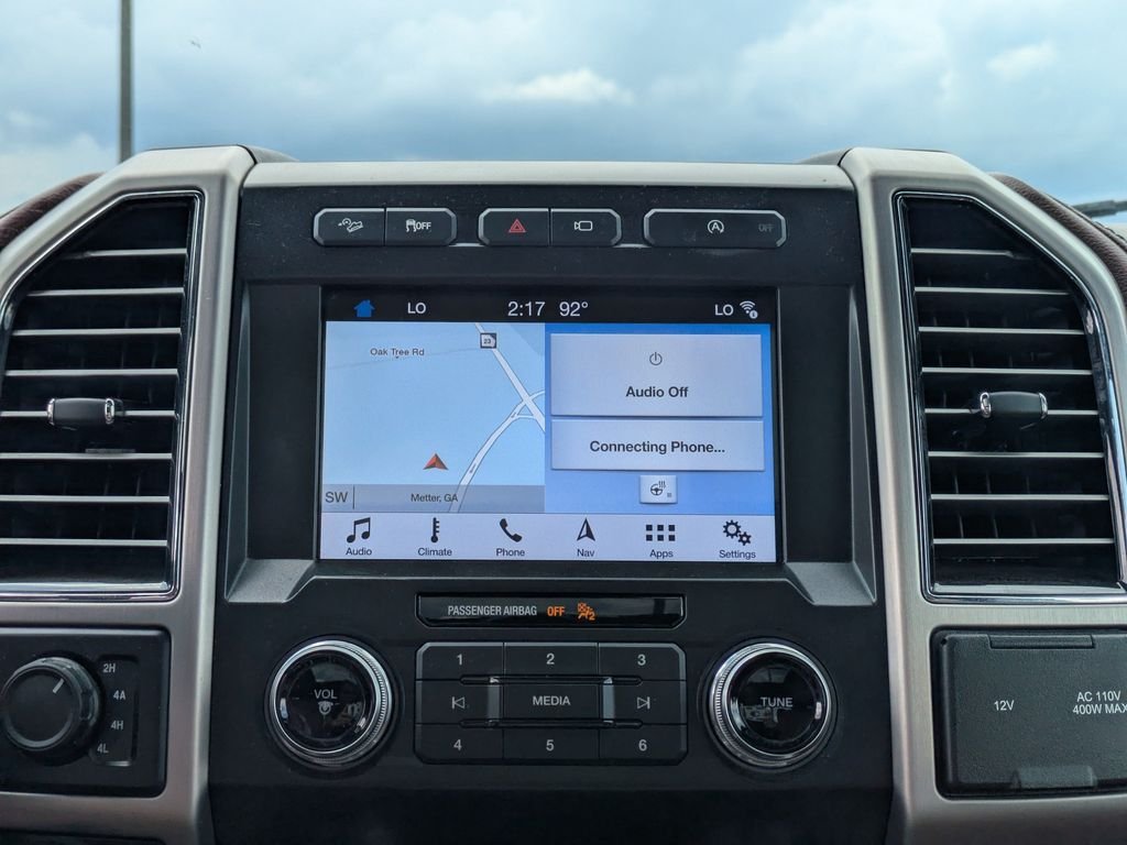 Used 2019 White Ford Platinum image 19